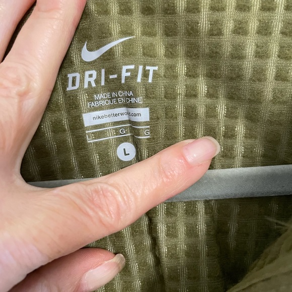 Nike Dri Fit Zip up Jacket Sz Large New - Picture 3 of 12